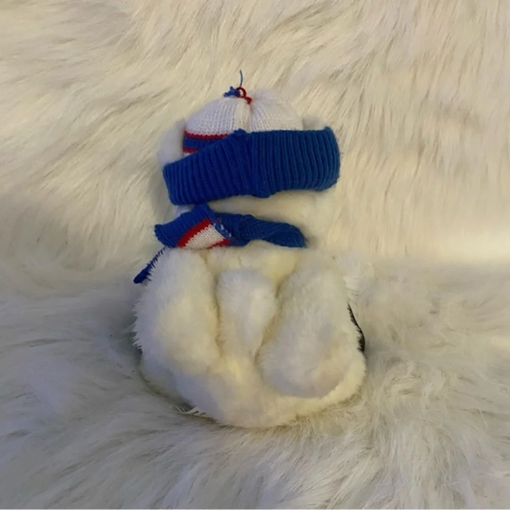Vintage 1988 PTC Prestige Toy White Blue Ice Skating  Plush Holiday Christmas‎